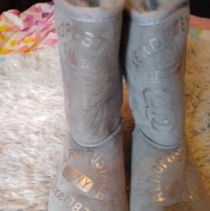 Women's Size (8) Grey Fauxe Fur  Aeropostale Boots NEW